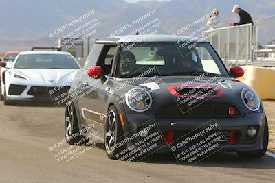 media/Dec-03-2023-Speed Ventures (Sun) [[63e011f1de]]/1-Pre Grid-Track Entry/